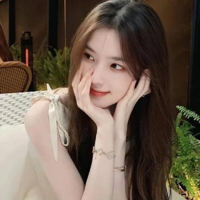 看见缘分的少女 高清海报